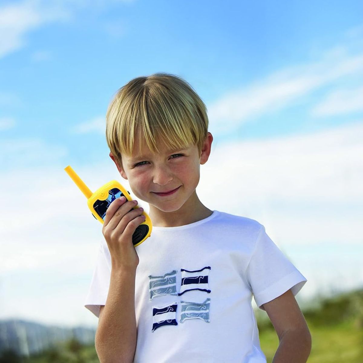 Lexibook™ Batman 200m Walkie-Talkies Set