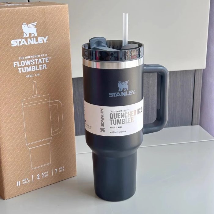 Stanley™ Quencher H2.0 – 40oz Vacuum Insulated Cup with Handle